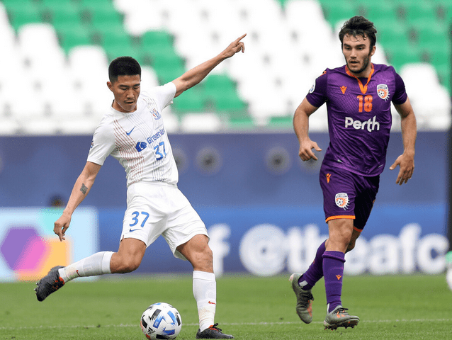 九游棋牌 -包含窗口期尤文图斯官宣签约：荷甲节点到来，质疑声仍在，赛程密集仍需轮换的词条