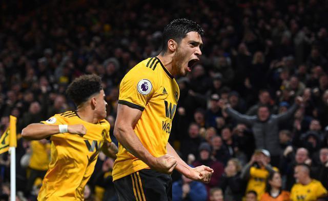 九游彩票 -包含冲刺阶段塞维利亚单刀错失——英超节点到来，引发热议，控场能力受关注的词条